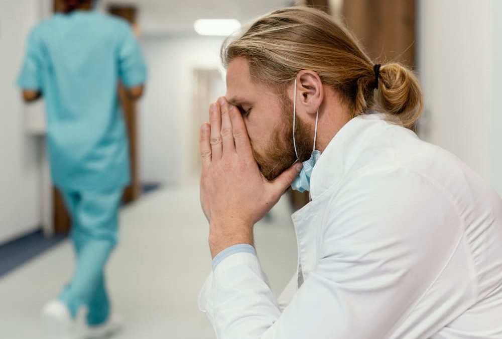 25 casos de agresiones a colegiados fueron comunicados al Colegio de Médicos de Cádiz en 2023