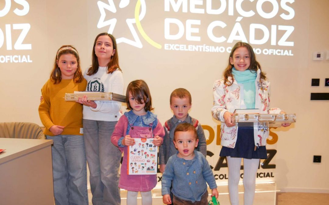 Entregados los premios del VIII Concurso de Dibujo Navideño del COMCADIZ 