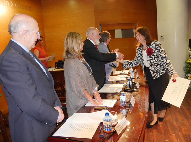 Felicitaciones a la Dra. Amparo Mogollo Galván