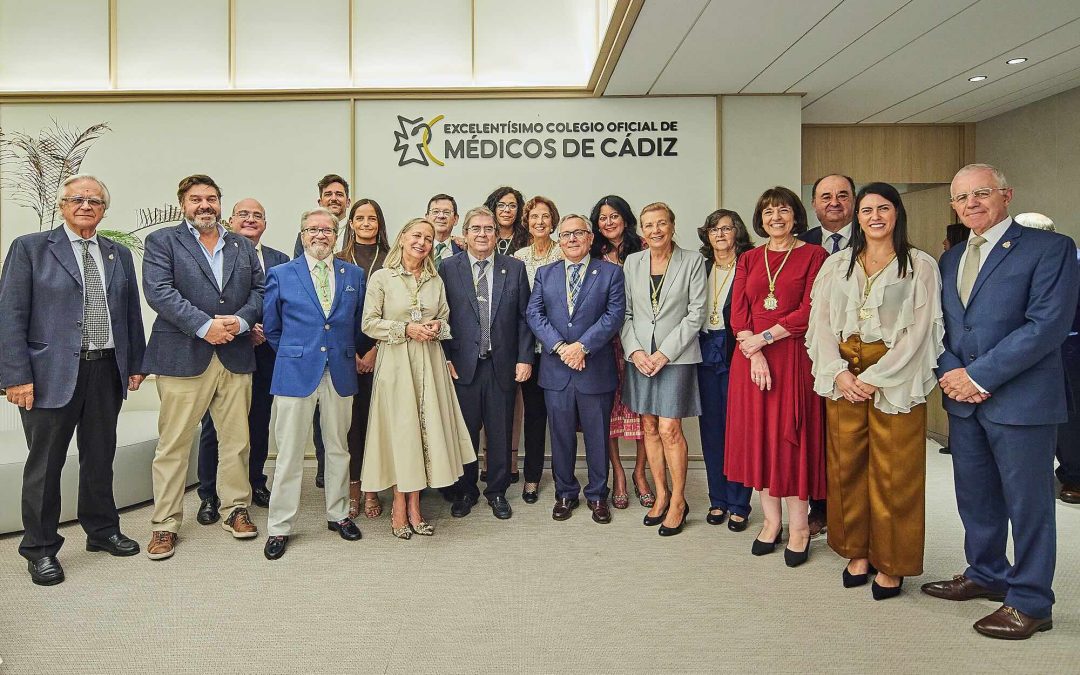 La Dra. Felicidad Rodríguez reclama en la toma de posesión de la nueva Junta Directiva el «protagonismo y el reconocimiento que la profesión merece»